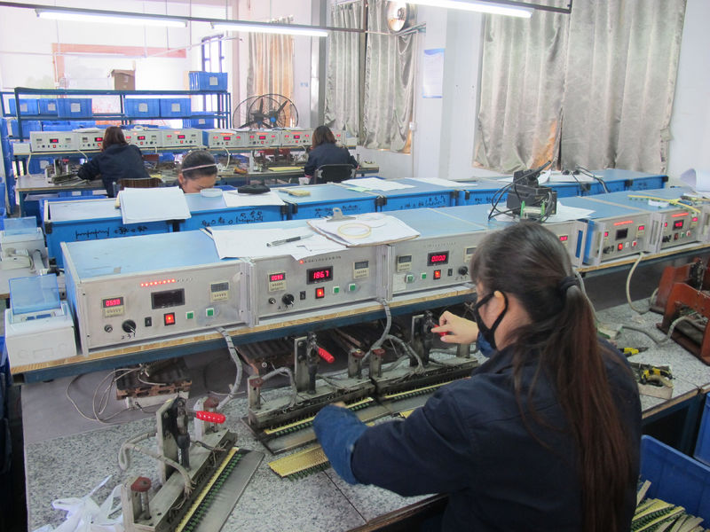 Shenzhen Hwalon Electronic Co., Ltd. 제조업체의 생산 라인